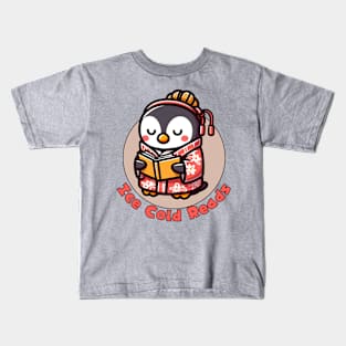 Reading penguin Kids T-Shirt